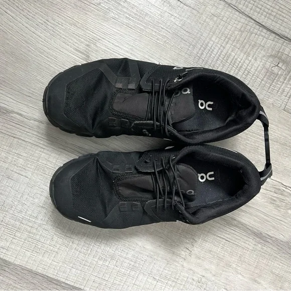 ON RUNNING ON CLOUD 6 Jet Black Performance Sneakers Size 8 - Picture 8 of 16